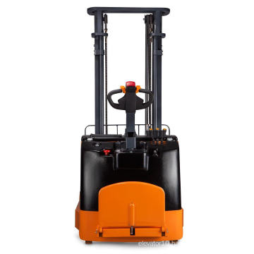 Lift Truck Electric Reach Stacker